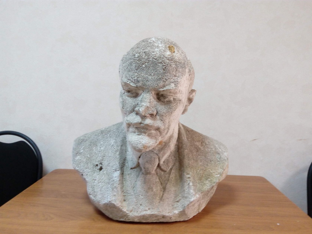 ленин.jpg